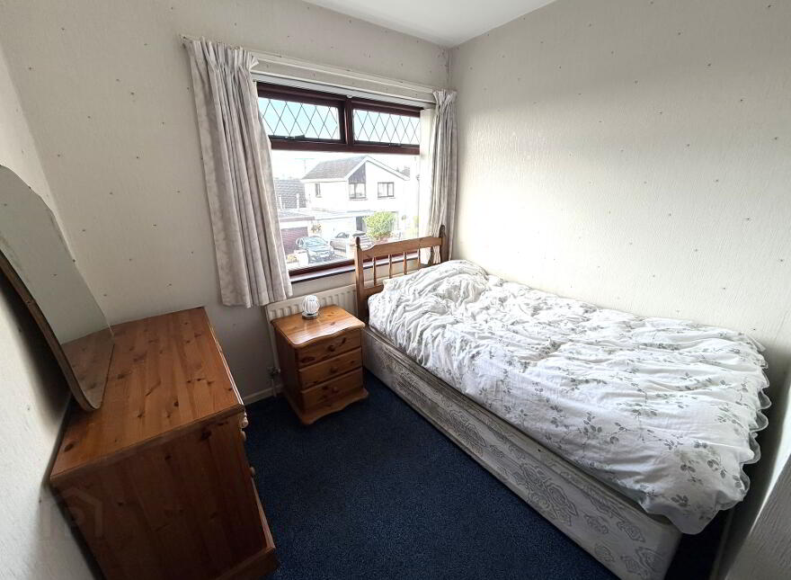 10 Ballyloughan Park, Ballymena, BT43 5HW