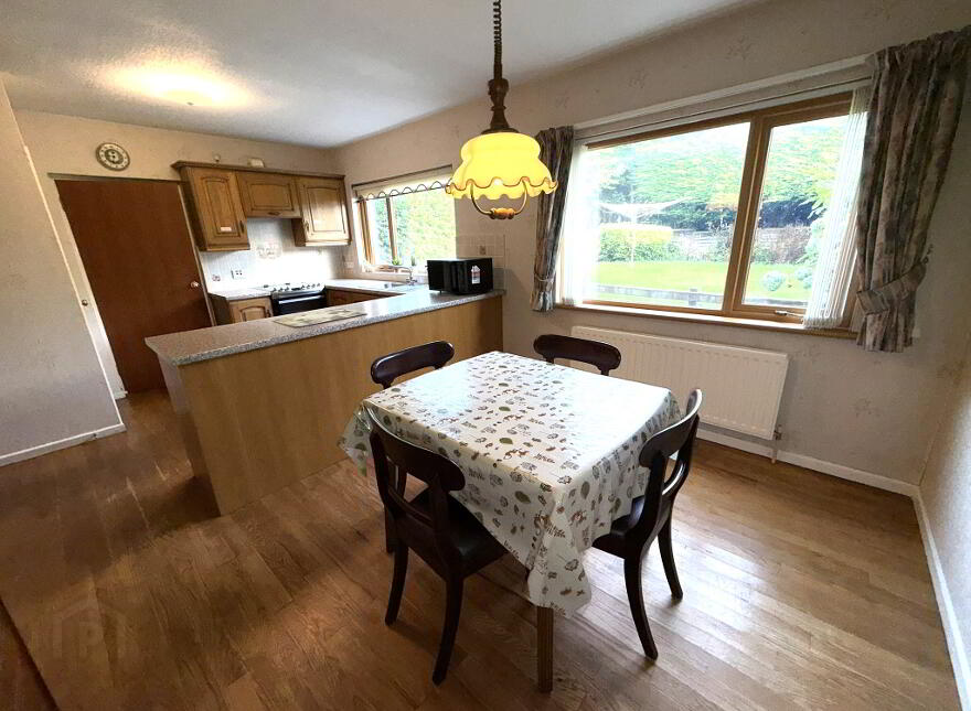 10 Ballyloughan Park, Ballymena, BT43 5HW