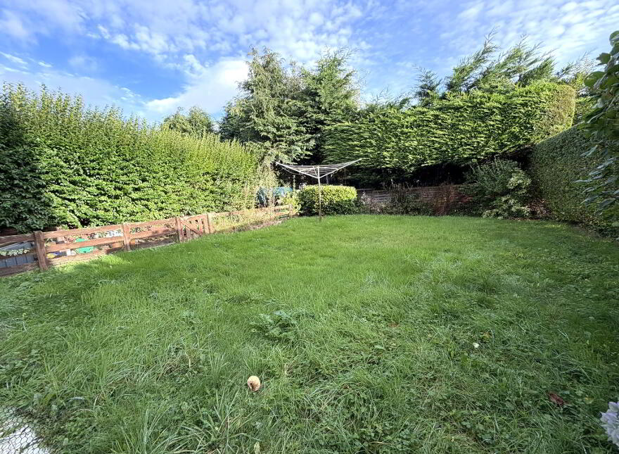 10 Ballyloughan Park, Ballymena, BT43 5HW