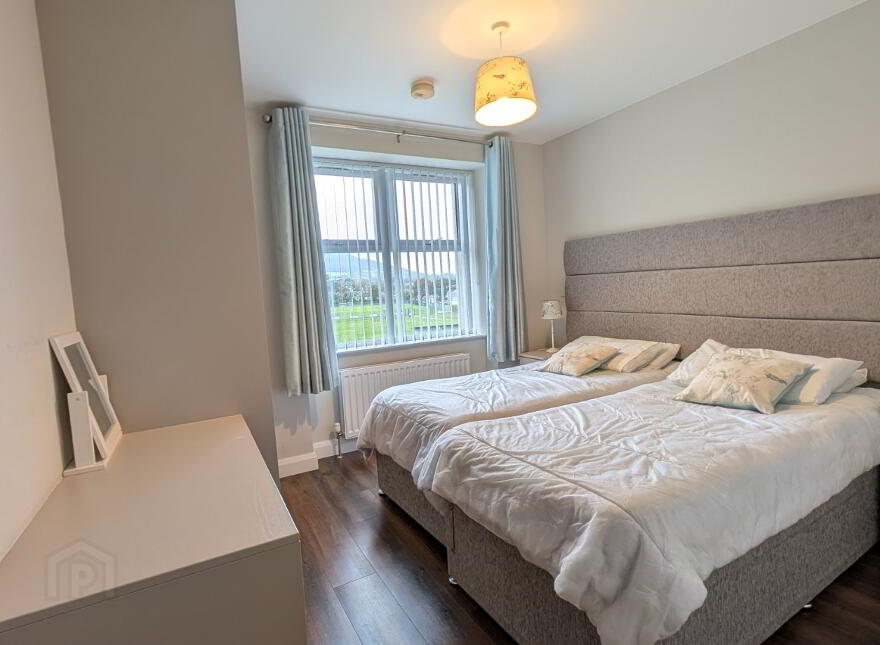 Central Promenade, Newcastle, BT33 0EU