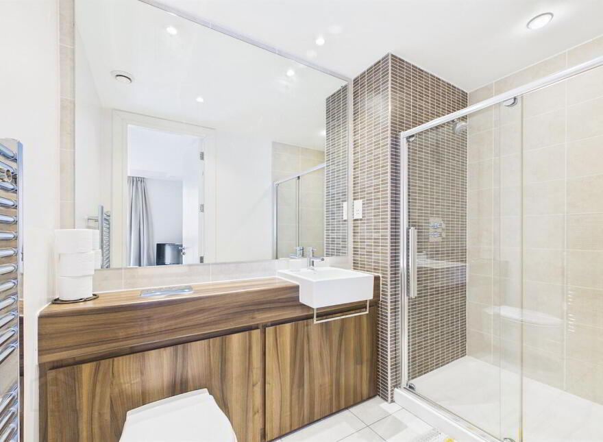 Apartment 12.28 The Arc 2k Queens Road, Belfast, BT3 9FH
