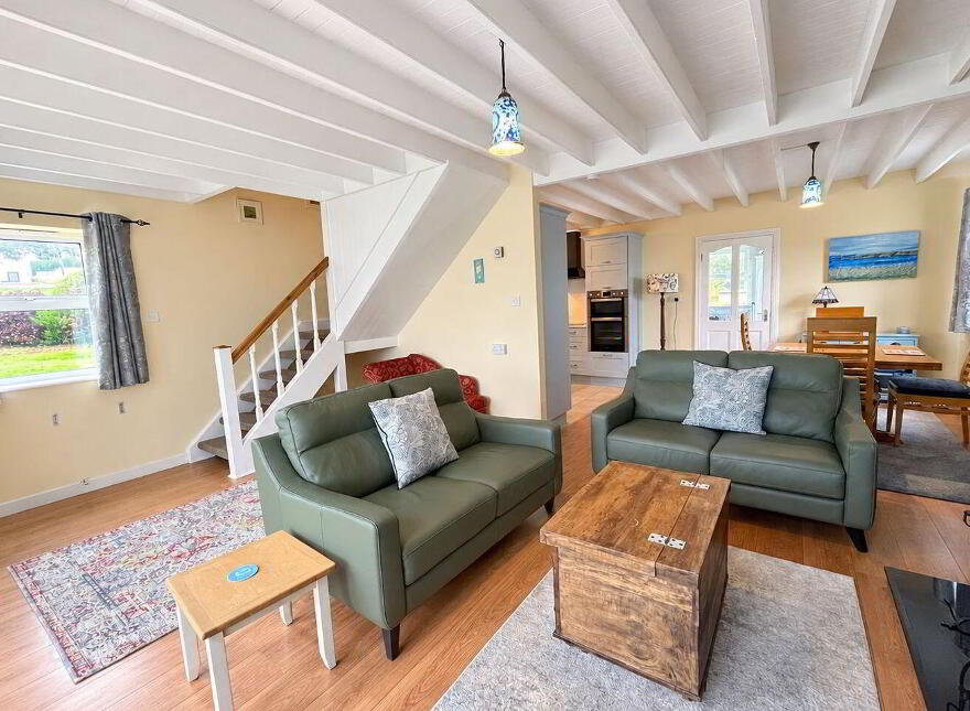 Kestrel Cottage, Colla Road, Schull, P81KW25