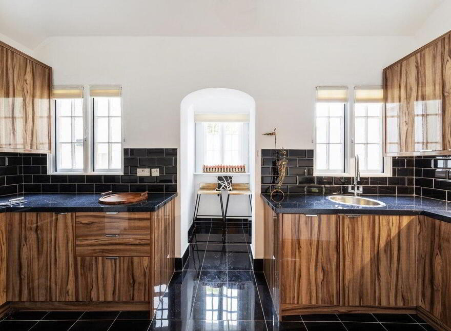 Laragh House, Killiney Avenue, Killiney, Killiney, A96AK18
