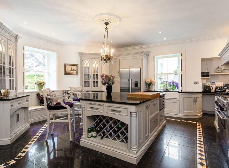 Laragh House, Killiney Avenue, Killiney, Killiney, A96AK18