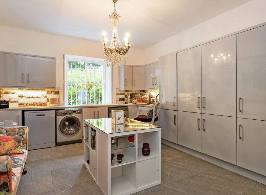 Laragh House, Killiney Avenue, Killiney, Killiney, A96AK18
