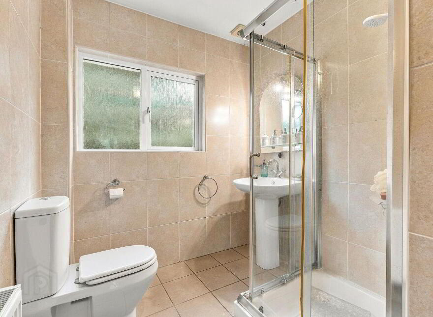 19 Mount Carmel, Newbridge, W12DK29
