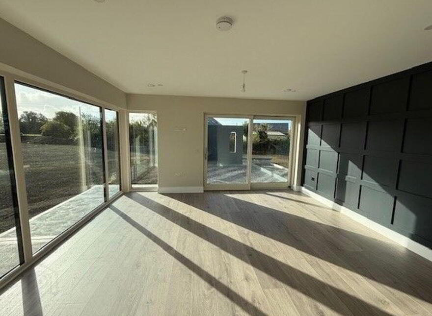 West Commons, Ardfert, V92KX82