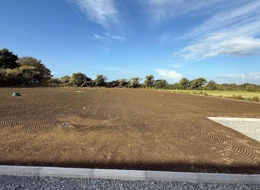 West Commons, Ardfert, V92KX82