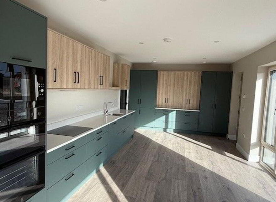 West Commons, Ardfert, V92KX82