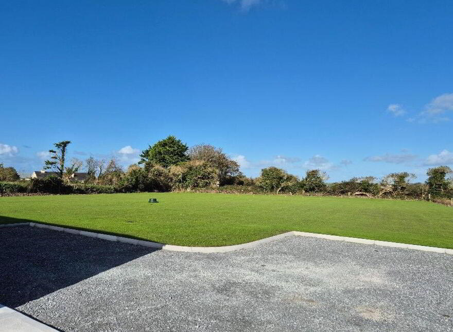 West Commons, Ardfert, V92KX82