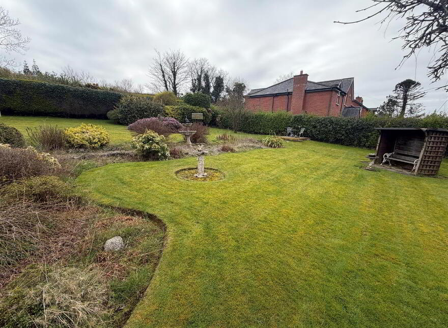 43 Seahill Road, Holywood, BT18 0DJ