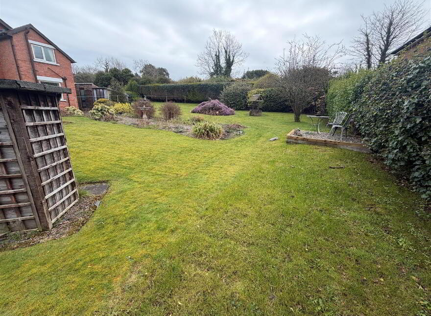 43 Seahill Road, Holywood, BT18 0DJ