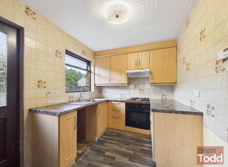 Wyncairn Avenue, Larne, BT40 2ED