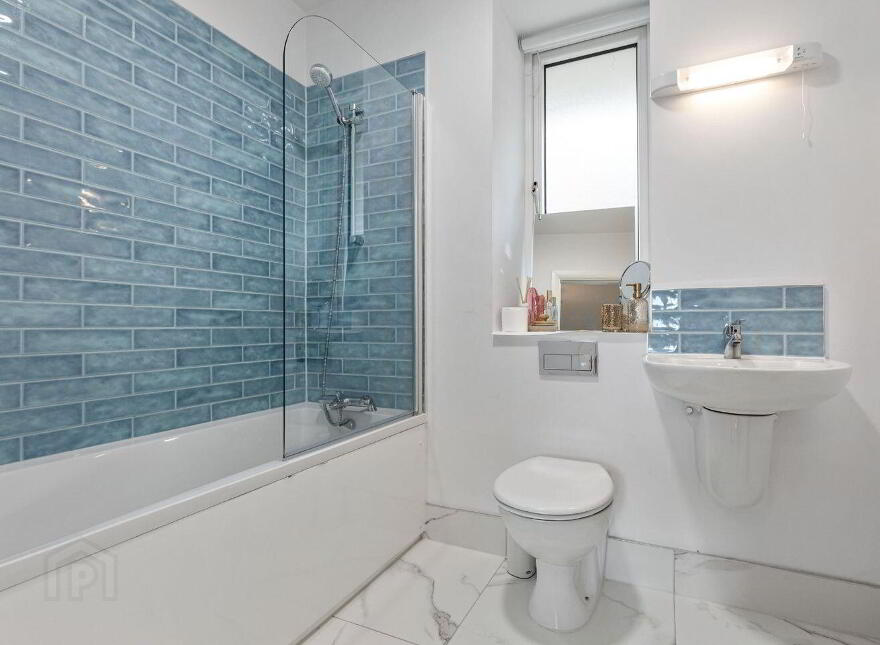 10 Woodbrook Court, Old Bray Road, Shankill, A98H0C3