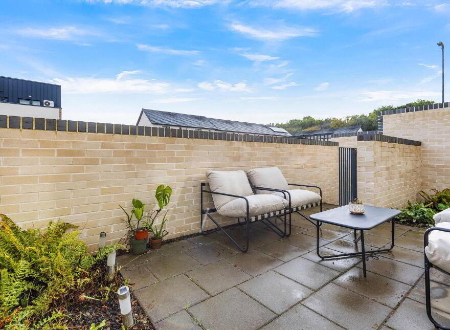 10 Woodbrook Court, Old Bray Road, Shankill, A98H0C3