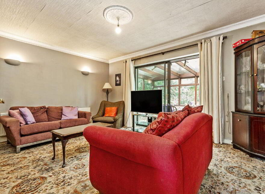 6 The Glade, Oak Park, Road, R93TF67