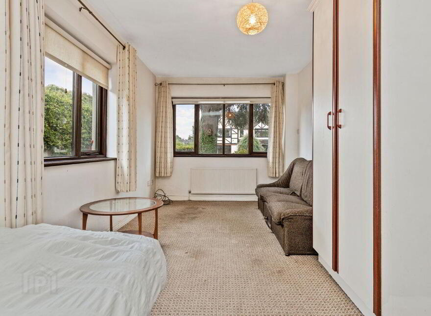 6 The Glade, Oak Park, Road, R93TF67