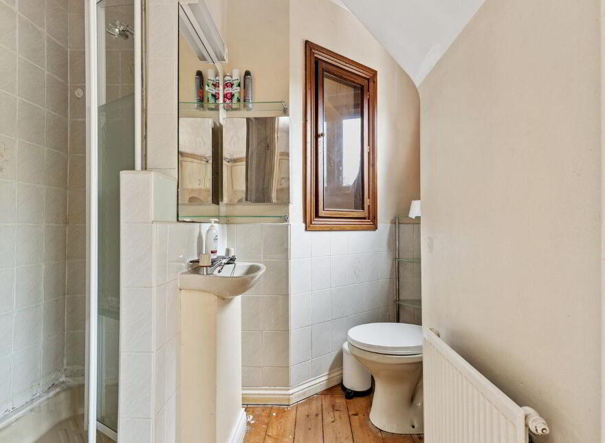 6 The Glade, Oak Park, Road, R93TF67
