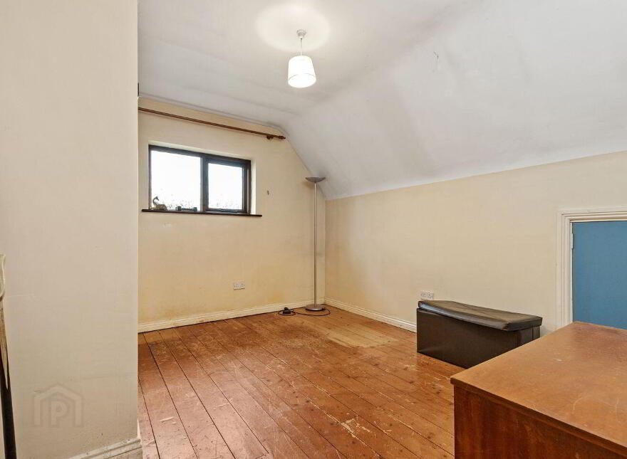 6 The Glade, Oak Park, Road, R93TF67