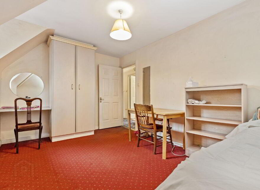6 The Glade, Oak Park, Road, R93TF67