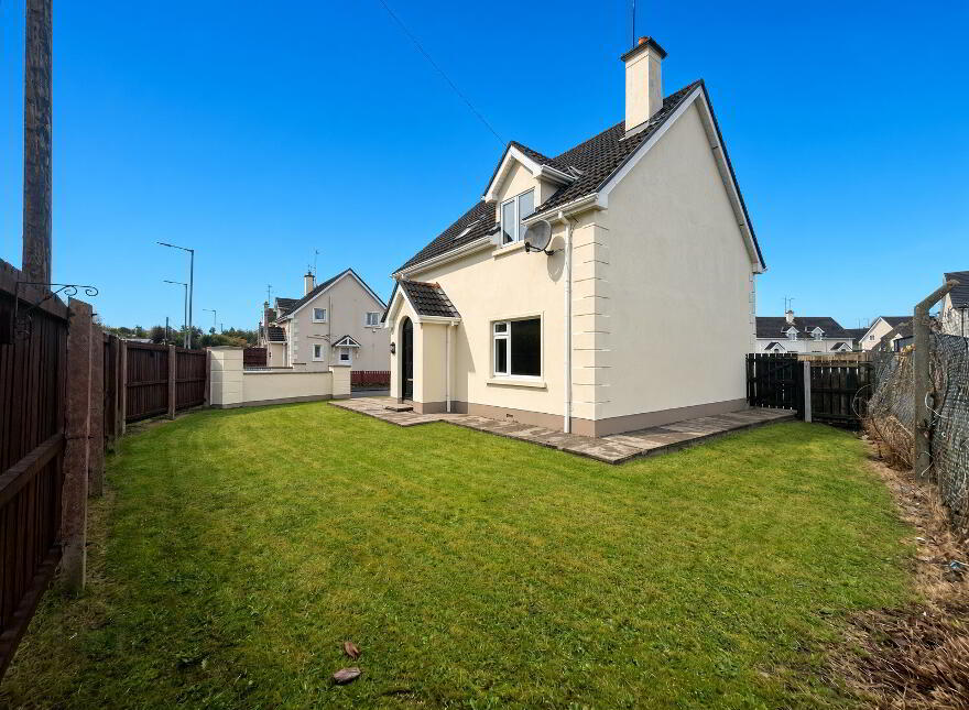 1 Galliagh Shore, Enniskillen, BT74 7GS