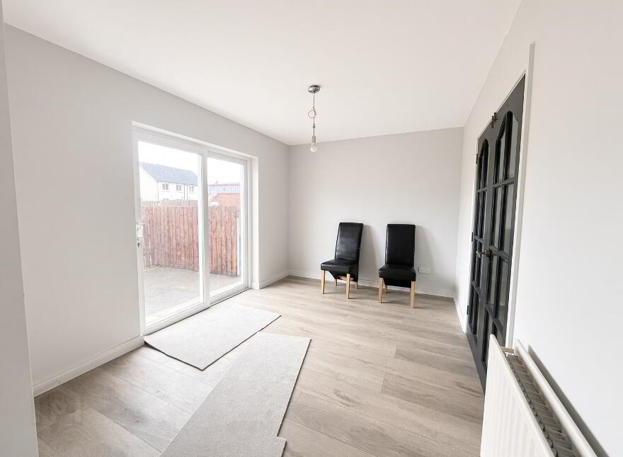 1 Galliagh Shore, Enniskillen, BT74 7GS
