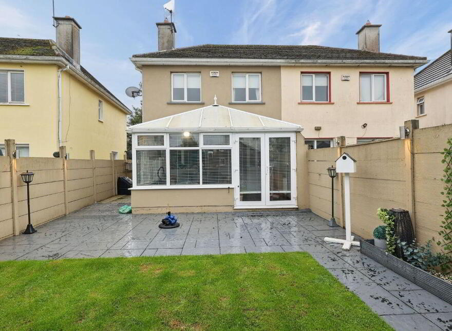 49 The Hollands, Athy, R14FX09
