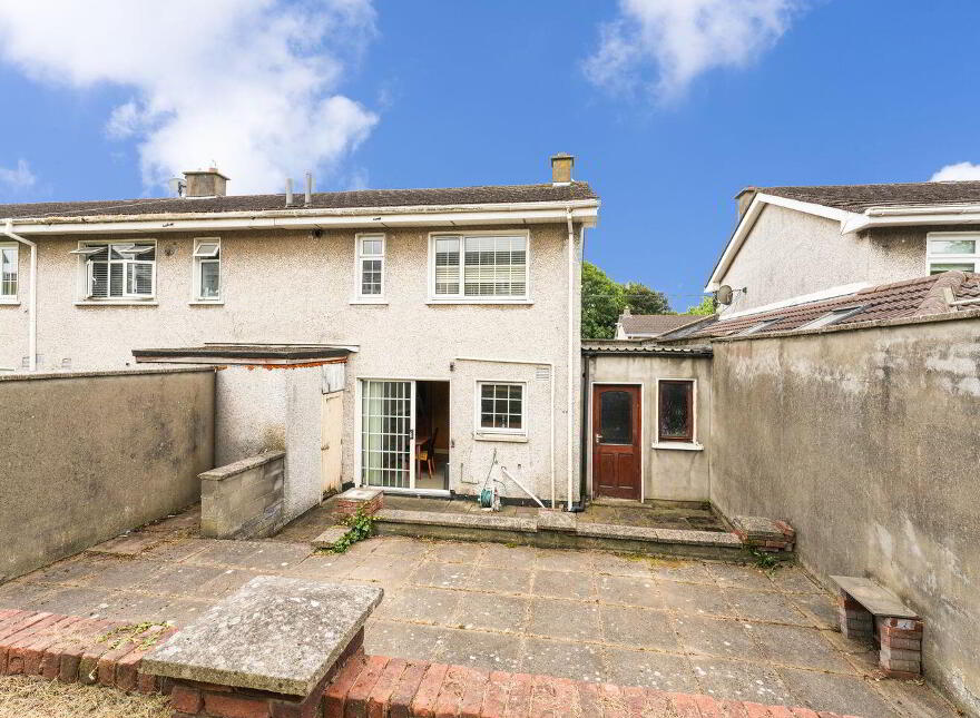 17 Carrigallen Park, Finglas, Finglas, D11