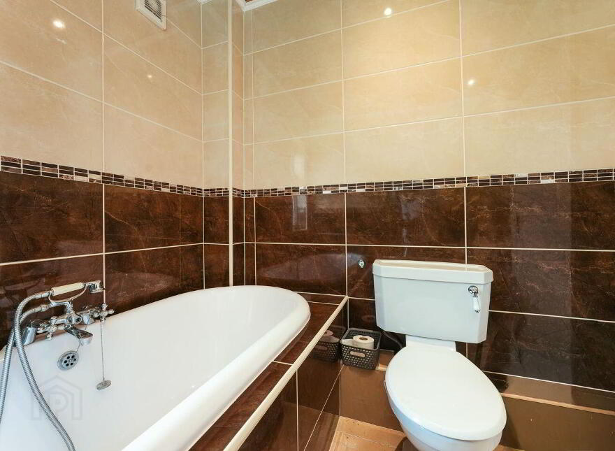 17 Carrigallen Park, Finglas, Finglas, D11