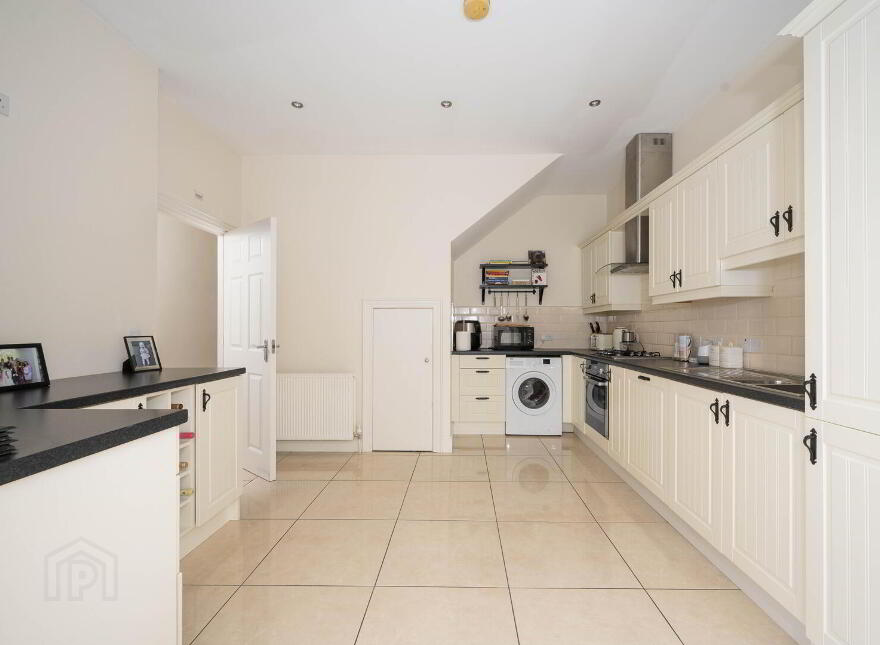 23 Magheralave Meadows, Lisburn, BT28 3NT