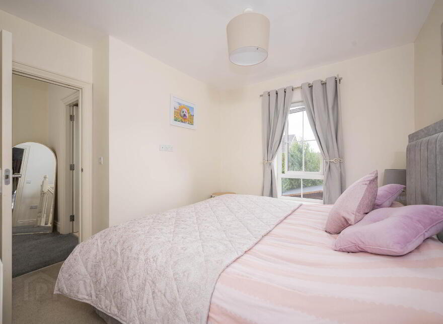 23 Magheralave Meadows, Lisburn, BT28 3NT