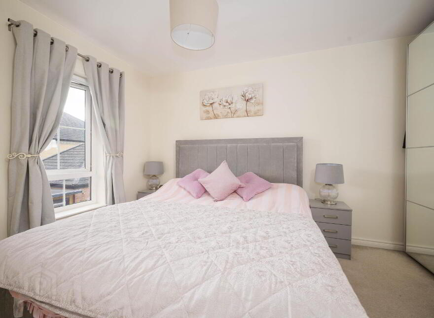 23 Magheralave Meadows, Lisburn, BT28 3NT