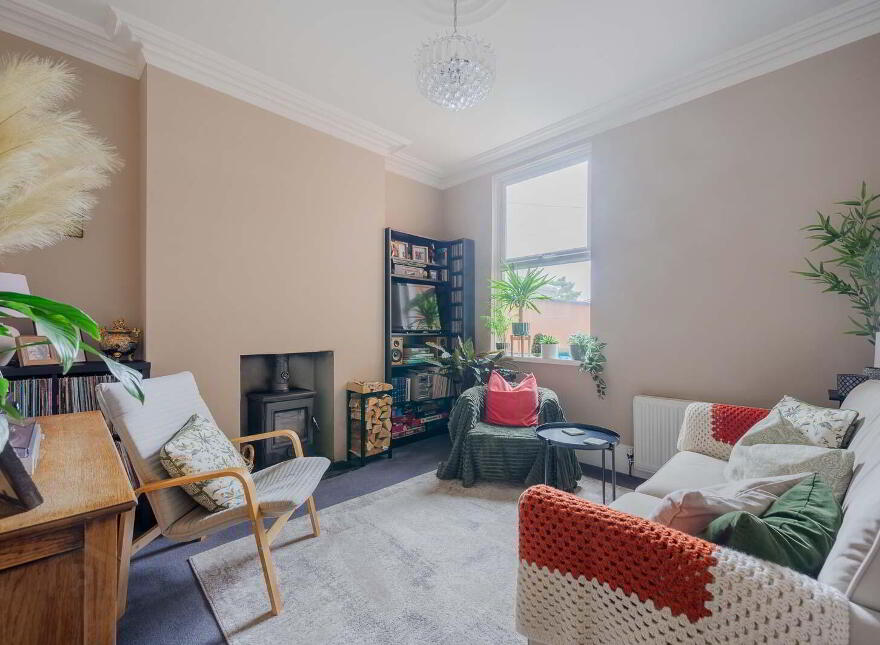 7 Knock Road, Belfast, BT5 6LA