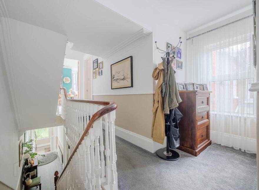 7 Knock Road, Belfast, BT5 6LA