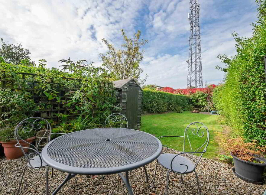7 Knock Road, Belfast, BT5 6LA