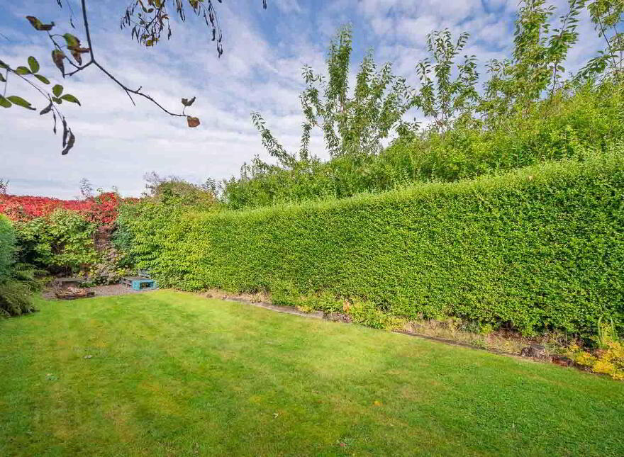 7 Knock Road, Belfast, BT5 6LA