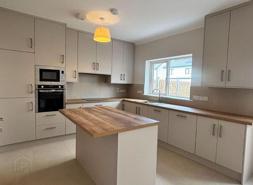 2 Heather Grove, Janeville, Carrigaline, P43YV00
