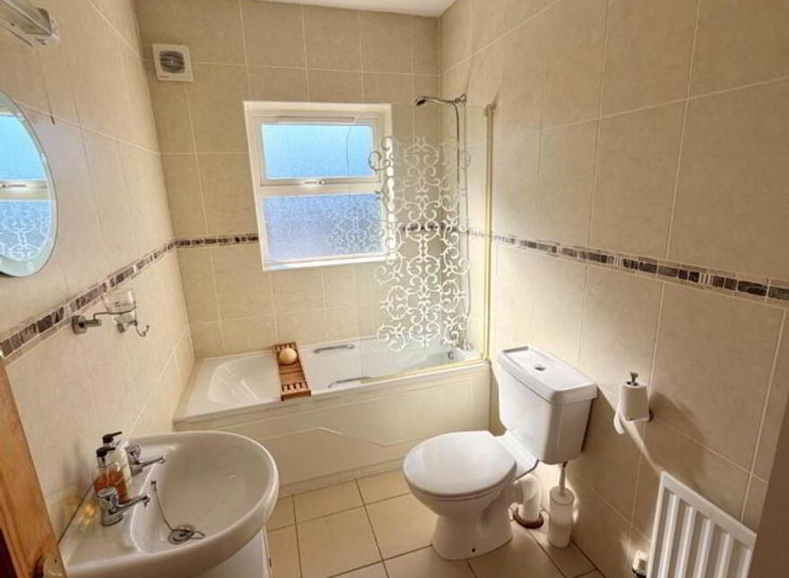 No, 19 The Willows, Willowfield Road, Ballinamore, N41XN20