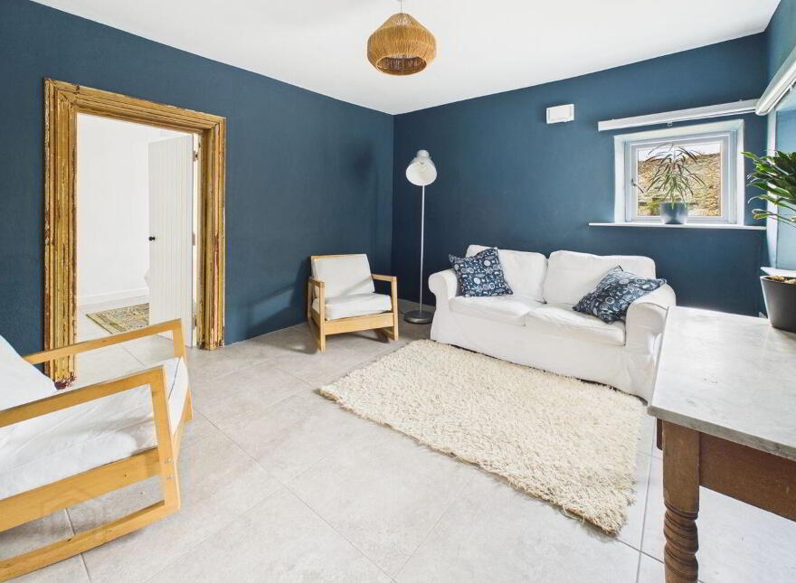 Main St, Cloughjordan, E53TF90
