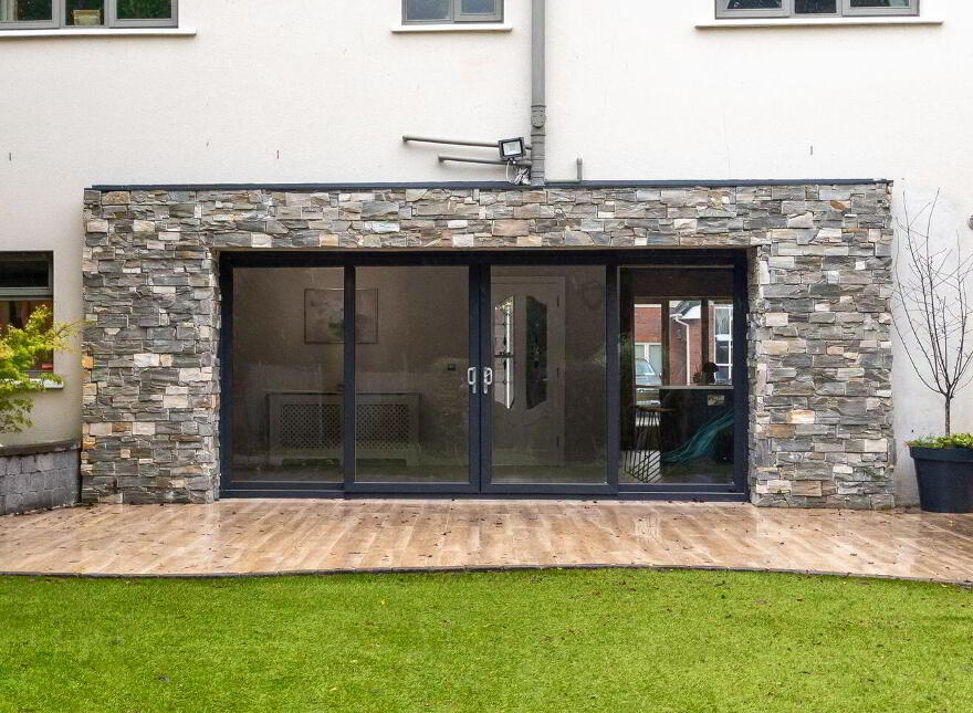 65 Kilbelin Abbey, Newbridge, W12RW01