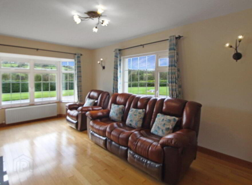 Riverview House, Meenatarriff, Newmarket, P51E658