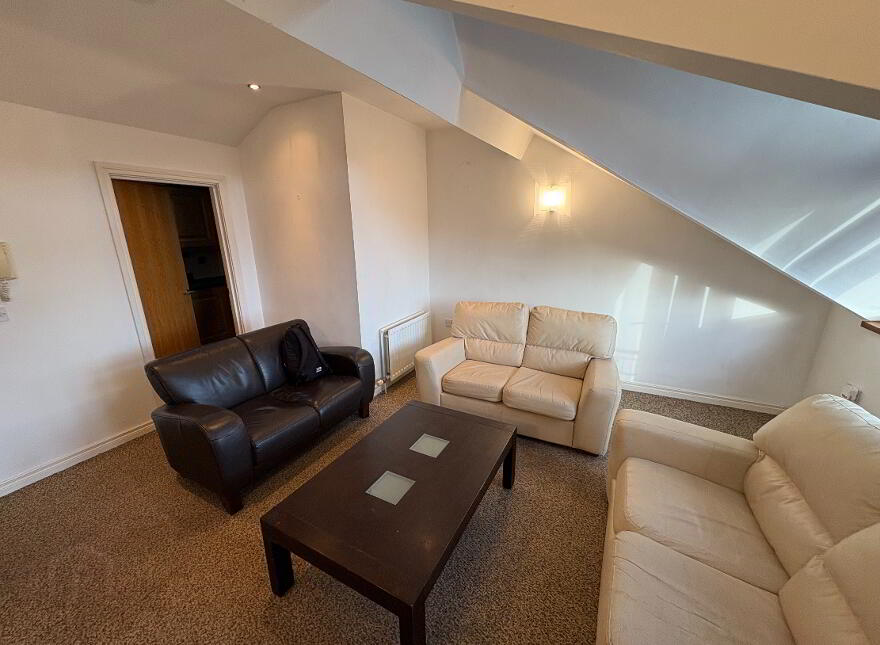 Apartment 2, 328A Beersbridge Road, Belfast, BT5 5DY