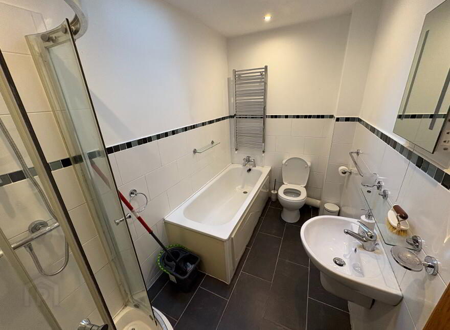 Apartment 2, 328A Beersbridge Road, Belfast, BT5 5DY