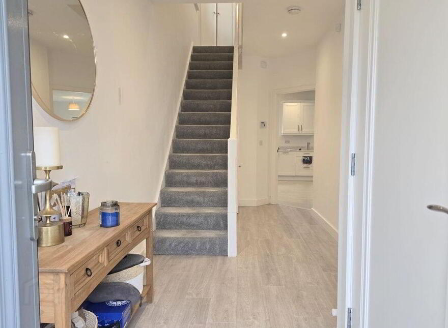 8 Newtown Mews, The Meadows, Kill, W91K57F