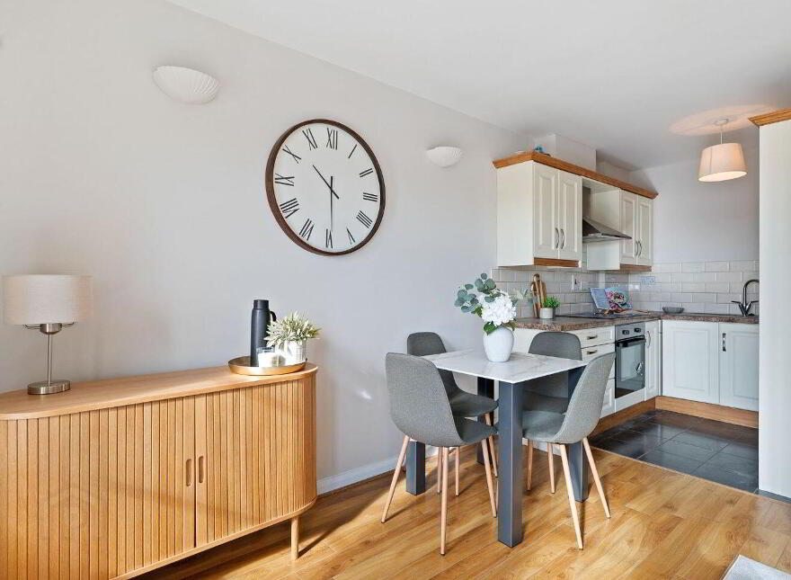 19 Popes Quay Court, Popes Quay, Cork City Centre, T23R772