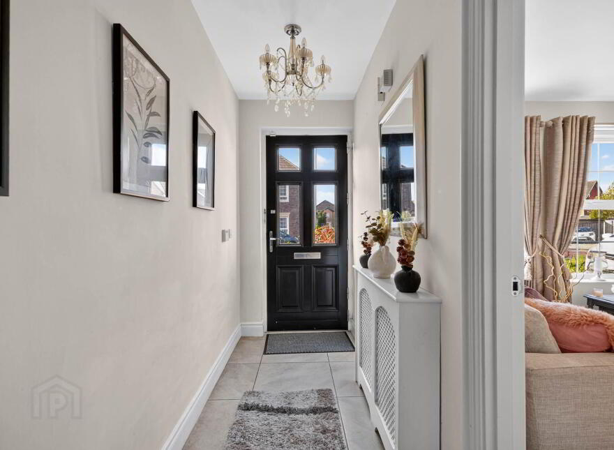 2 Meadow Crescent, Lisburn, BT28 3RN