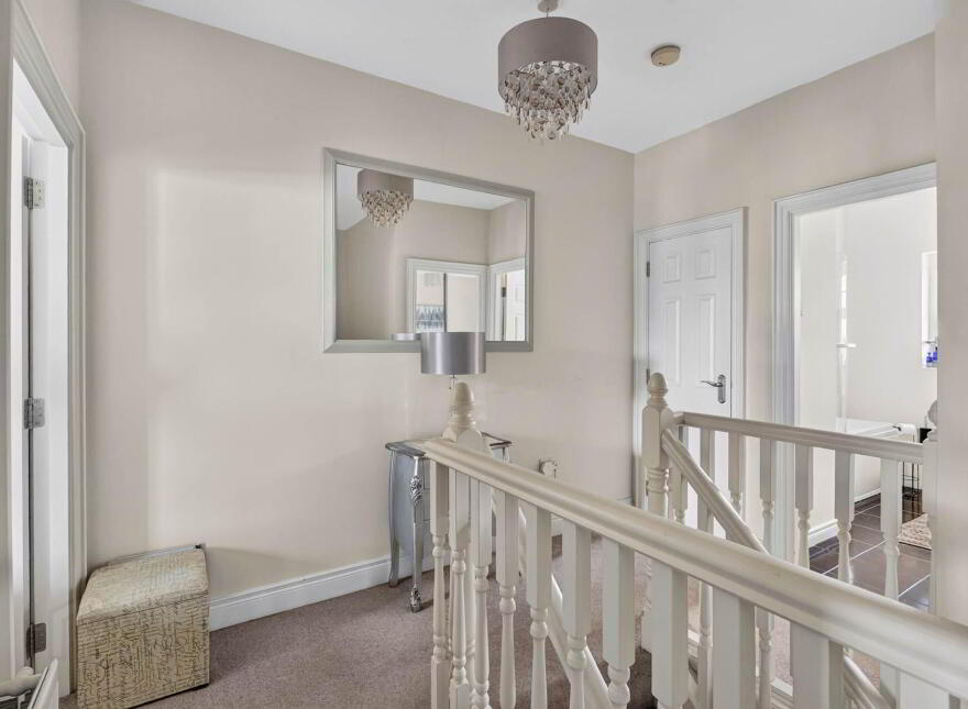 2 Meadow Crescent, Lisburn, BT28 3RN