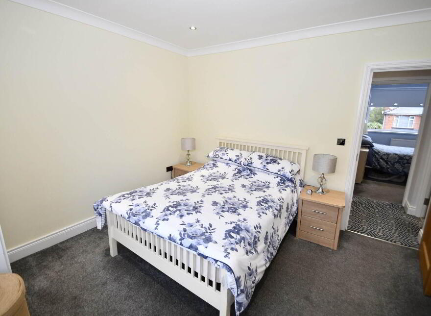 49 Sunningdale Park, Cavehill, Belfast, BT14 6RW