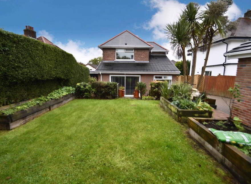 49 Sunningdale Park, Cavehill, Belfast, BT14 6RW