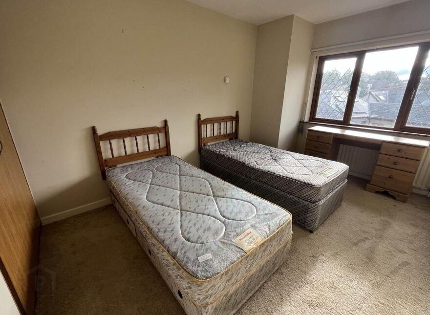 Santa Lucia, Marian Drive, Roxboro, Limerick, V94NN1N